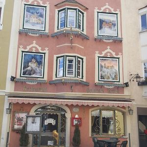 Hotel Goldenes Kreuz - Since 1605